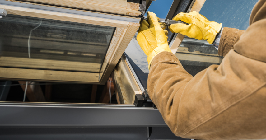Pose de fenêtres de toit (type Velux)